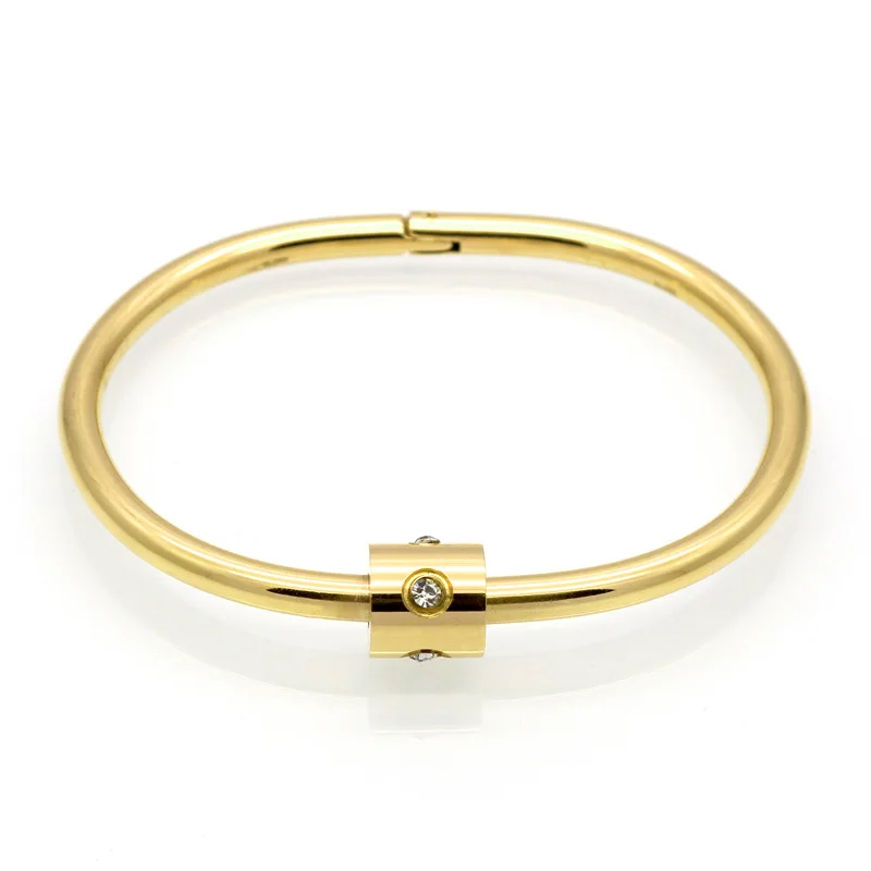 Fashion Luxury Cylindrical Bracelet Titanium Steel Couple Bracelet Personality Simple Glossy Fashion Jewelry Gift
Fashion Luxury Cylindrical Bracelet Titanium Steel Couple Bracelet Personality Simple Glossy Fashion Jewelry Gift
