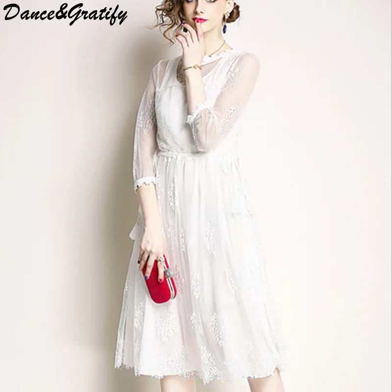 2018 New Autumn Sweet Women White Lace Party Dress Elegant Casual 3/4 Sleeve Chic Midi Sundress
2018 New Autumn Sweet Women White Lace Party Dress Elegant Casual 3/4 Sleeve Chic Midi Sundress