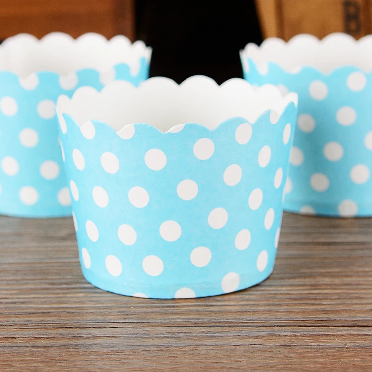 Free shipping small blue dots cupcake case paper cake cups liners cupcakes boxes holder birthday party supplies
Free shipping small blue dots cupcake case paper cake cups liners cupcakes boxes holder birthday party supplies