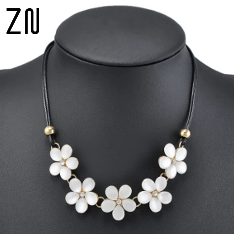 Women Fashion Crystal Flower Necklace Charm Choker Chunky Statement Chain Party Dress Accessories Necklaces
Women Fashion Crystal Flower Necklace Charm Choker Chunky Statement Chain Party Dress Accessories Necklaces