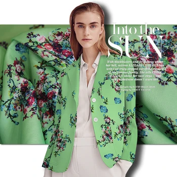 Fashion print fashion material, half skirt, coat, windbreaker, high-grade clothing, custom made hand fabric
Fashion print fashion material, half skirt, coat, windbreaker, high-grade clothing, custom made hand fabric