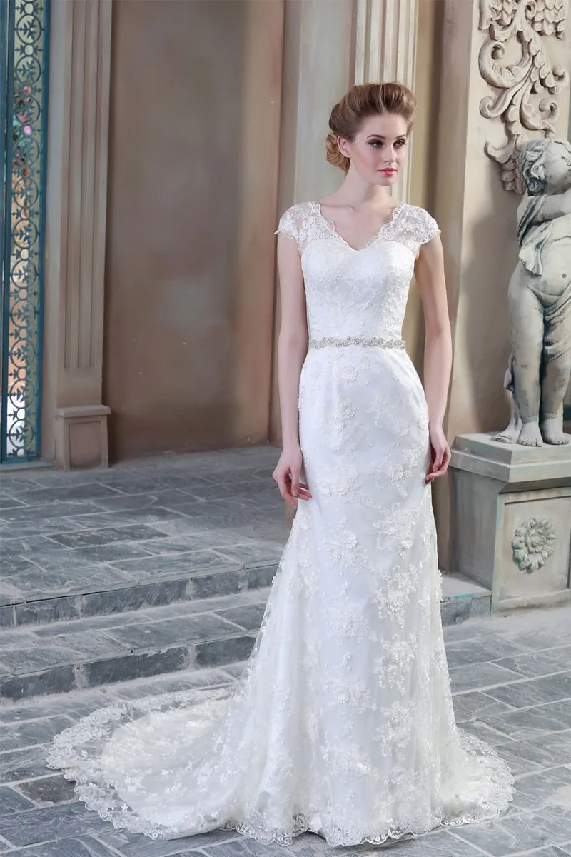 Lace Wedding Dress 2015 Summer Style Cap Sleeve Sheer Back Zipper And Button HSW6
Lace Wedding Dress 2015 Summer Style Cap Sleeve Sheer Back Zipper And Button HSW6
