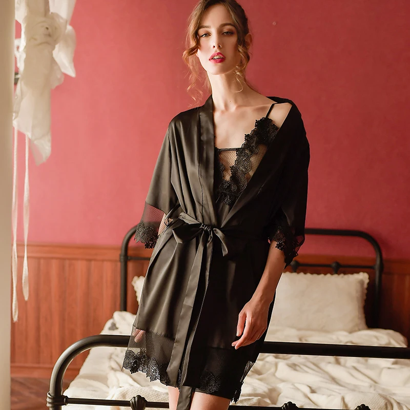 New Plus Size Women Loungewear Hollow Out Perspective Lace Satin V-neck Sling Nightdress and Long Sleeve Robe Sleepwear Set
New Plus Size Women Loungewear Hollow Out Perspective Lace Satin V-neck Sling Nightdress and Long Sleeve Robe Sleepwear Set