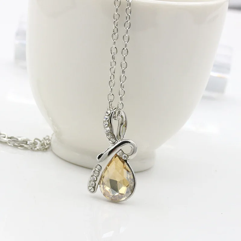 Crystal Water Drop Pendants Necklaces Silver Plated Zircon Rhinestone Clavicle Link Chain Women Jewelry Statement Charm Choker
Crystal Water Drop Pendants Necklaces Silver Plated Zircon Rhinestone Clavicle Link Chain Women Jewelry Statement Charm Choker