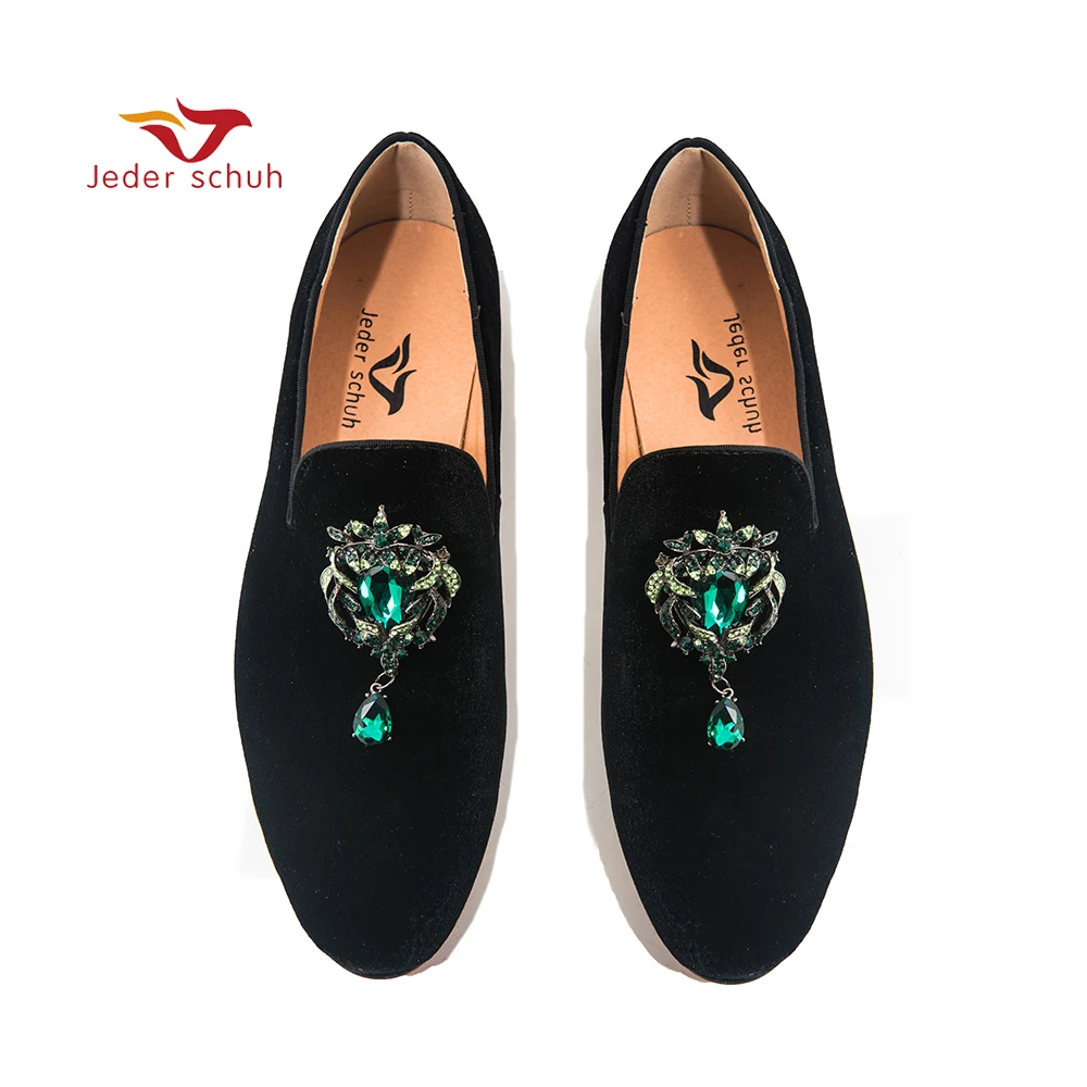 Jeder Schuh New Metal flower buckle Men Patent leather casual shoes Men party and wedding Loafers Men's Flats Free shipping
Jeder Schuh New Metal flower buckle Men Patent leather casual shoes Men party and wedding Loafers Men's Flats Free shipping