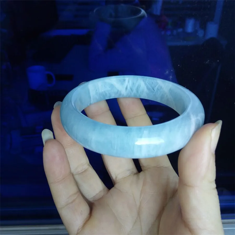 2017 New Arrival Unique Genuine Blue Natural Stone Bangle Bracelets For Women Inner Diameter 58mm
2017 New Arrival Unique Genuine Blue Natural Stone Bangle Bracelets For Women Inner Diameter 58mm