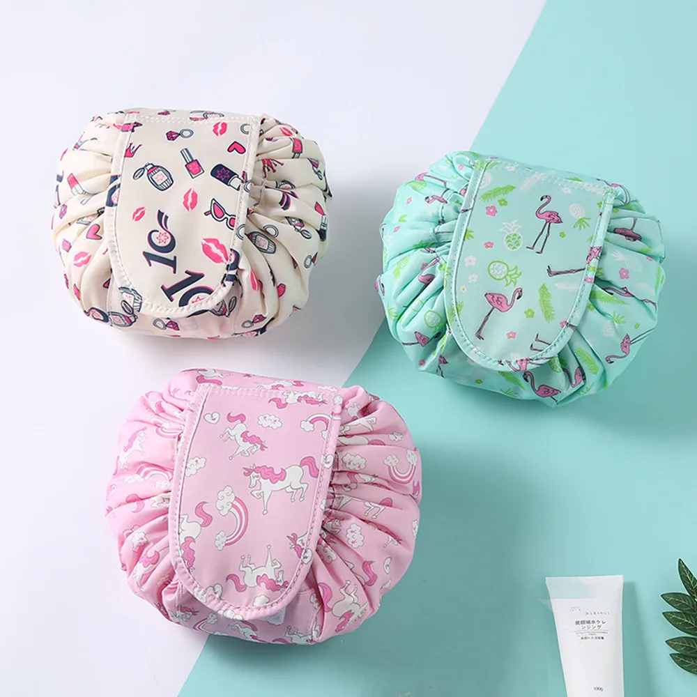 Trendy Portable Storage Box Lazy Drawstring Toiletry Case Foldable Travel Cosmetic Bag Women Large Capacity Makeup Organizer Bag
Trendy Portable Storage Box Lazy Drawstring Toiletry Case Foldable Travel Cosmetic Bag Women Large Capacity Makeup Organizer Bag