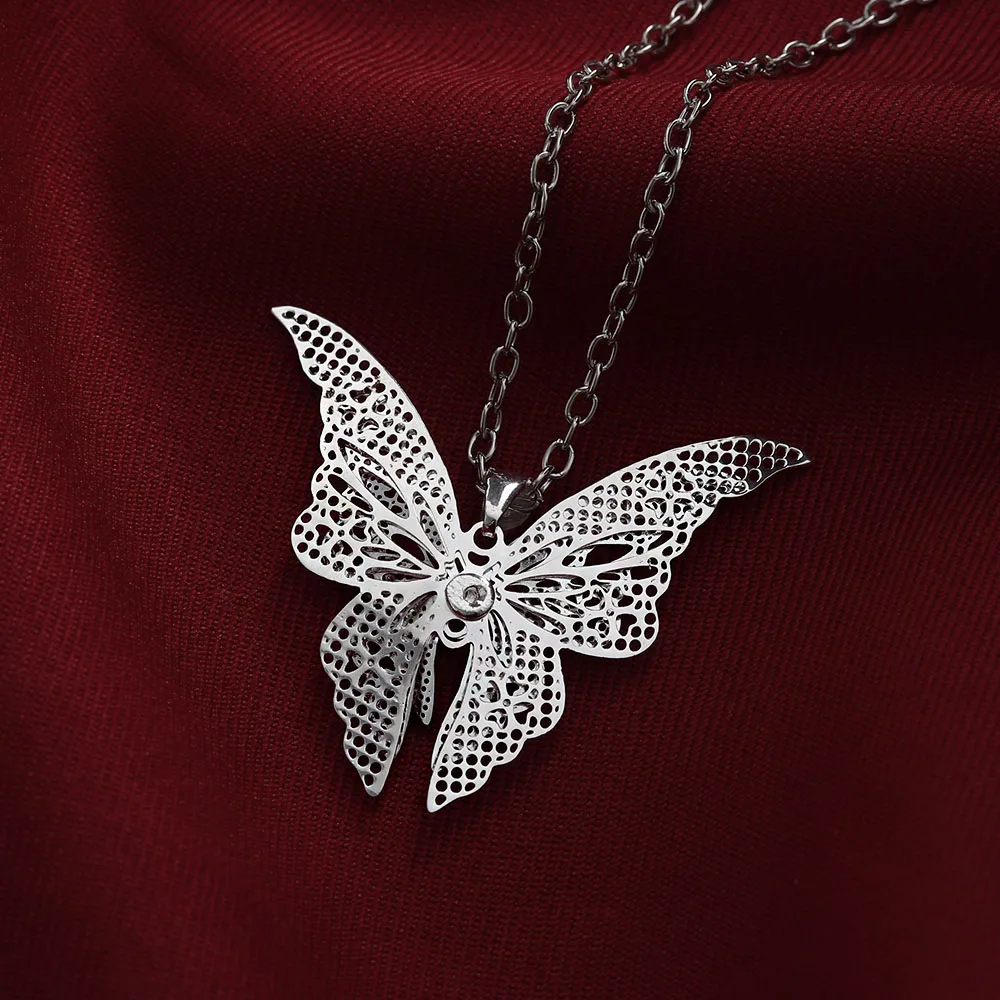 1PC Hot Women Fashion Exquisite Silver Plated Cute Butterfly Necklace Pendant without Chain Lady Girls Jewelry Gifts Wholesale
1PC Hot Women Fashion Exquisite Silver Plated Cute Butterfly Necklace Pendant without Chain Lady Girls Jewelry Gifts Wholesale