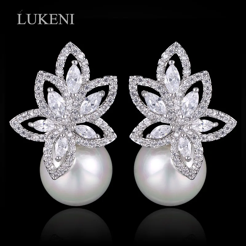 LUKENI Brand New Korean Style White Color Swiss Zircon Pearl Flower Elegant Wedding Stud Earrings For Woman Fashion Jewelry
LUKENI Brand New Korean Style White Color Swiss Zircon Pearl Flower Elegant Wedding Stud Earrings For Woman Fashion Jewelry