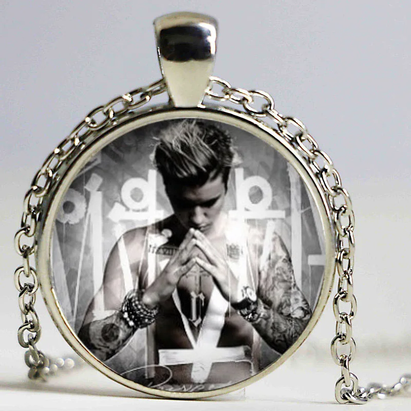 Daisy Flower Necklace Glass Tile Jewelry Men And Women Clothing Pendant Necklace Mens necklace Hot Sale