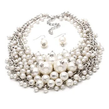 HOT SALE good quality trendy bead elegant Fashion shining royal bib collar choker full of simulated pearl necklace maxi luxury
HOT SALE good quality trendy bead elegant Fashion shining royal bib collar choker full of simulated pearl necklace maxi luxury