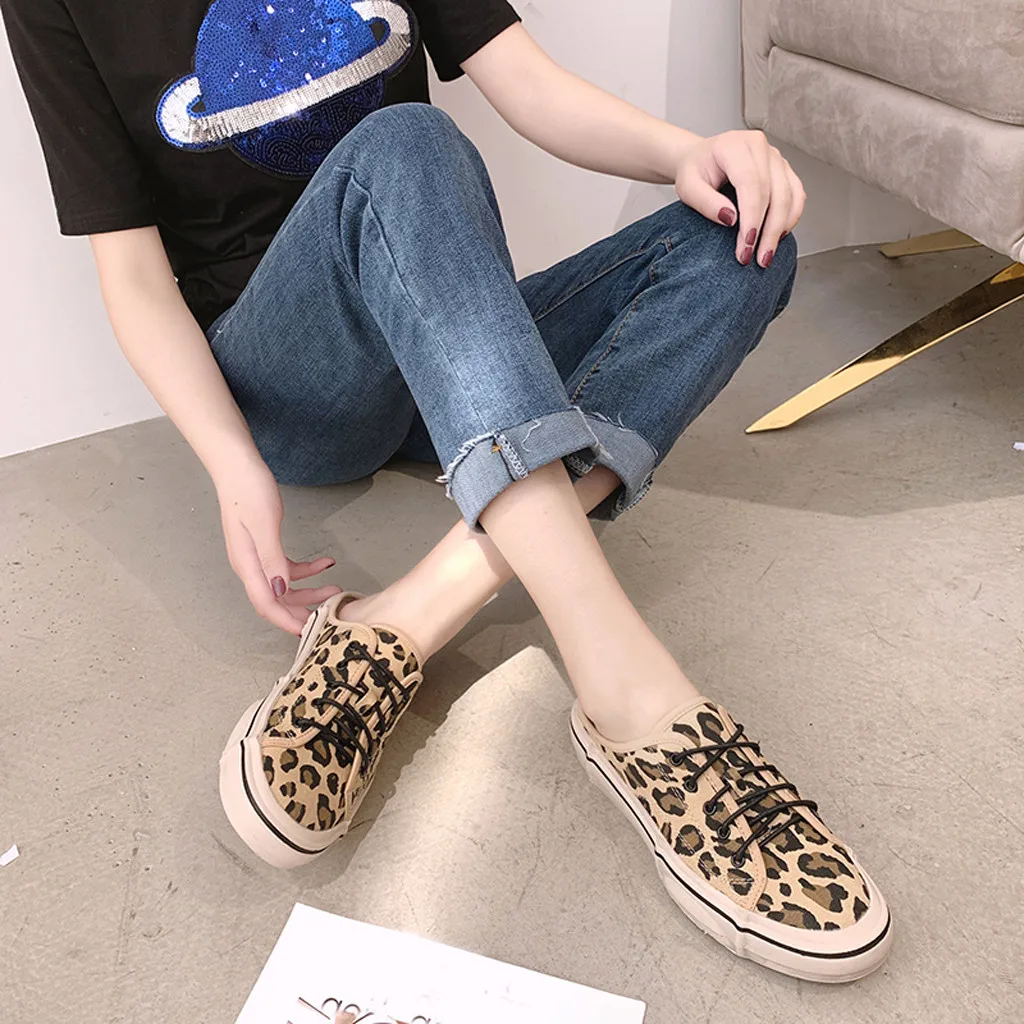 Summer women's leopard female breathable flat bottom wild shoes lazy shoes Front Lace-up Loafers Breathable Flats Casual shoes
Summer women's leopard female breathable flat bottom wild shoes lazy shoes Front Lace-up Loafers Breathable Flats Casual shoes