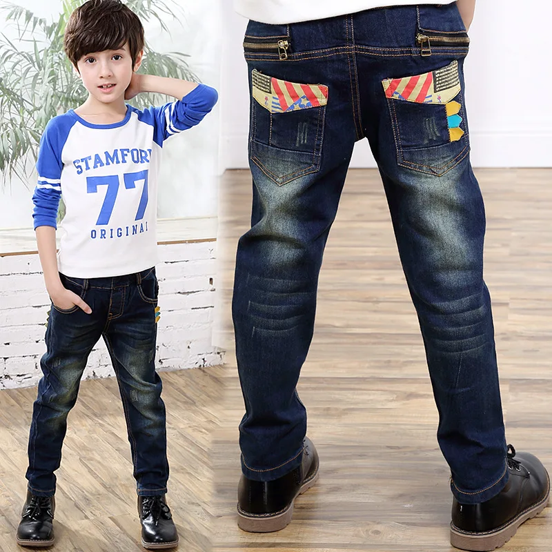 2019 High quality boys jeans spring Kids denim pants Boys casual zipper leather print pockets jeans 4-9 years !
2019 High quality boys jeans spring Kids denim pants Boys casual zipper leather print pockets jeans 4-9 years !