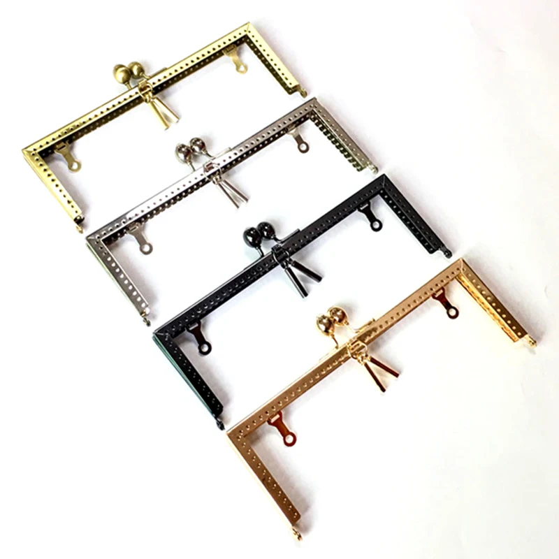 5Pcs Flower Embossed Clear Rhinestones Rectangle Metal Frame Clutch Kiss Clasp Lock Handbag Purse Bag Handle Part 20cm
5Pcs Flower Embossed Clear Rhinestones Rectangle Metal Frame Clutch Kiss Clasp Lock Handbag Purse Bag Handle Part 20cm