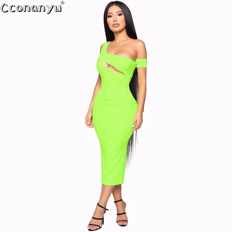 Sexy 2019 Female Inclined Shoulder Short Sleeves Sheath Dress Womens Hollow out Backless Mid Calf Pencil Dress Summer
Sexy 2019 Female Inclined Shoulder Short Sleeves Sheath Dress Womens Hollow out Backless Mid Calf Pencil Dress Summer