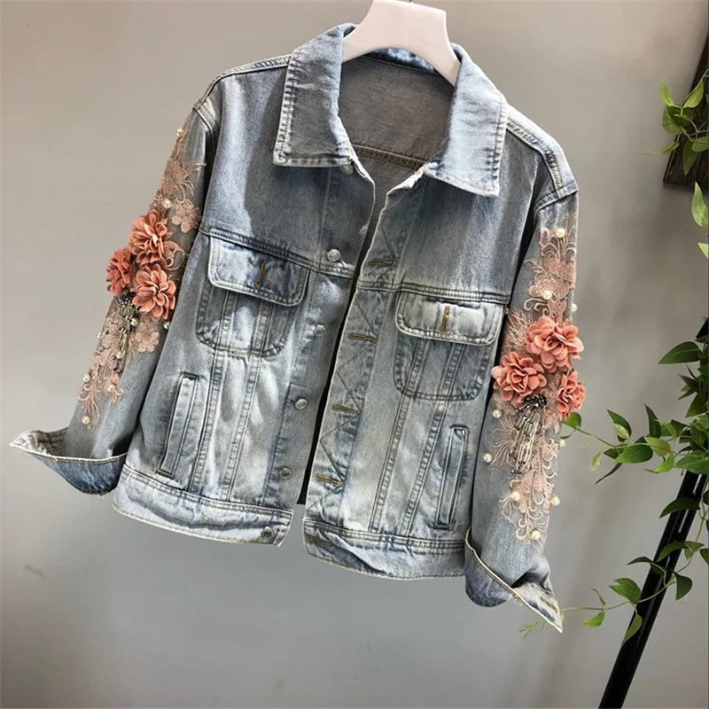 Women Embroidery Three Dimensional Flowers Pearl Bead Short Jeans Jacket Lady New Long Sleeve Spring Autumn Harajuku Denim Coat
Women Embroidery Three Dimensional Flowers Pearl Bead Short Jeans Jacket Lady New Long Sleeve Spring Autumn Harajuku Denim Coat