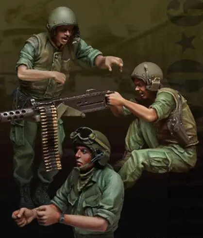 1/35 Resin Kits Vietnam War US Army Tank Soldier 3pcs/set (include headset Metal sheets)
1/35 Resin Kits Vietnam War US Army Tank Soldier 3pcs/set (include headset Metal sheets)