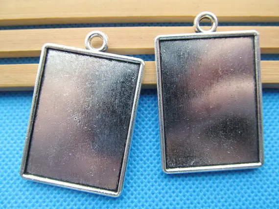 50pcs Antique Silver tone Rectangle Base Setting Tray Bezel Pendant Charm/Finding,fit 26mmx36mm Cabochon/Cameo,Double Same Side
50pcs Antique Silver tone Rectangle Base Setting Tray Bezel Pendant Charm/Finding,fit 26mmx36mm Cabochon/Cameo,Double Same Side