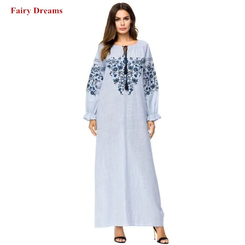 Muslim Abaya Dubai Long Sleeve Arabic Maxi Dress Embroidery Turkish Islamic Clothing Abayas For Women Bangladesh Kaftan Robe
Muslim Abaya Dubai Long Sleeve Arabic Maxi Dress Embroidery Turkish Islamic Clothing Abayas For Women Bangladesh Kaftan Robe