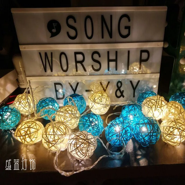 5cm dia 1.5m 10 Balls/3m 20 balls LED String Light Sepak Takraw Rattan Balls Outdoor Christmas Wedding Party Decoration Lighting
5cm dia 1.5m 10 Balls/3m 20 balls LED String Light Sepak Takraw Rattan Balls Outdoor Christmas Wedding Party Decoration Lighting