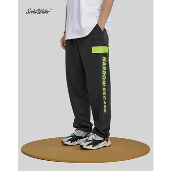 SODAWATER Men Track Pants Hip Hop Loose Side Letter Sweatpants 2019 Autumn Japan Style Beam Foot Joggers Trousers For Men 9358S
SODAWATER Men Track Pants Hip Hop Loose Side Letter Sweatpants 2019 Autumn Japan Style Beam Foot Joggers Trousers For Men 9358S
