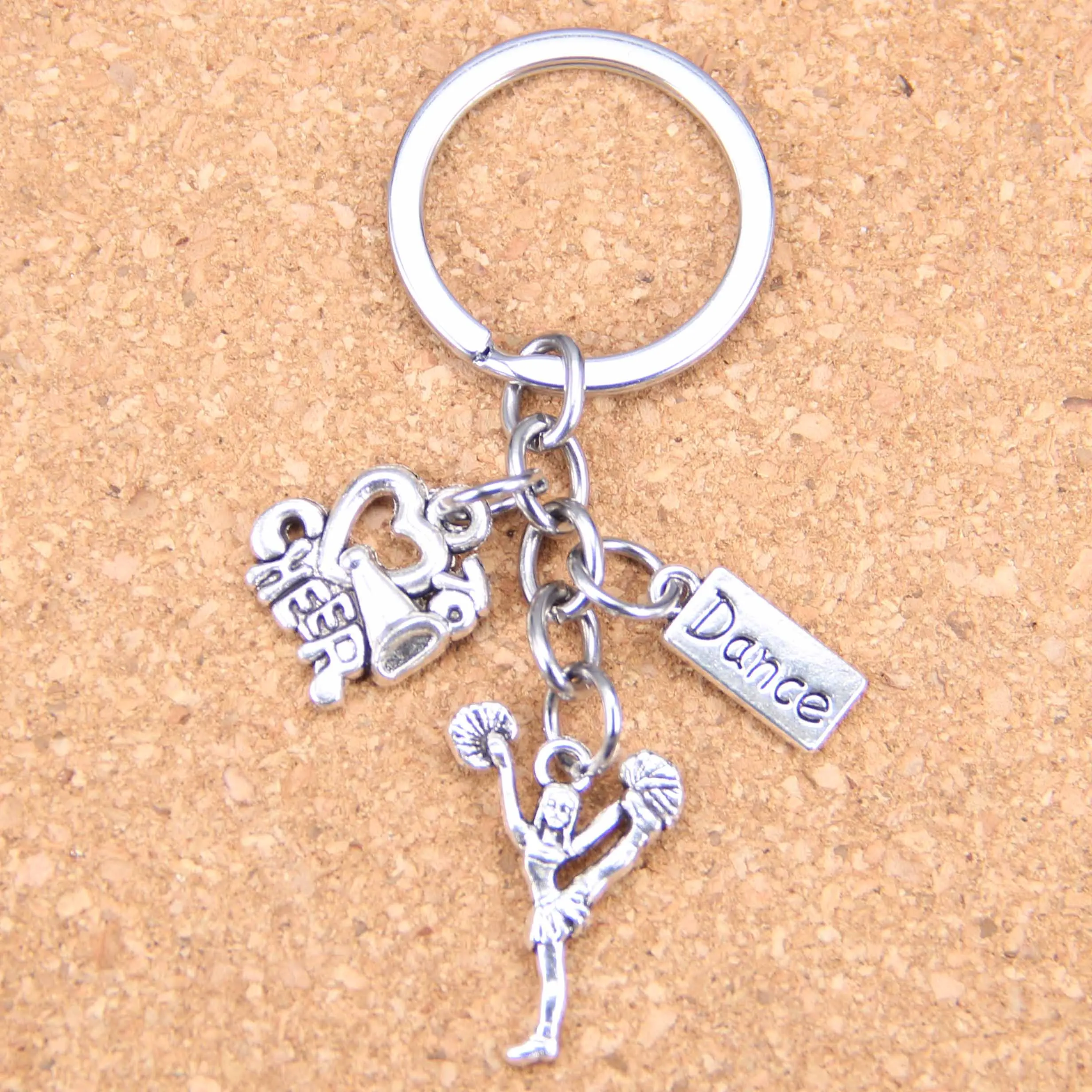 20pcs New Fashion DIY Keychain cheerleaders cheering dance Pendants Men Jewelry Car Key Chain Souvenir For Gift
20pcs New Fashion DIY Keychain cheerleaders cheering dance Pendants Men Jewelry Car Key Chain Souvenir For Gift
