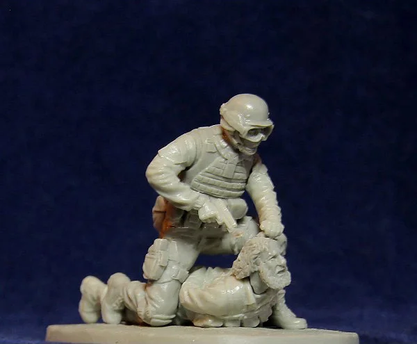 Unpainted Kit 1/ 35 modern Officer of FSB Spetsnaz & Terrorist figure Historical Figure Resin Kit
Unpainted Kit 1/ 35 modern Officer of FSB Spetsnaz & Terrorist figure Historical Figure Resin Kit