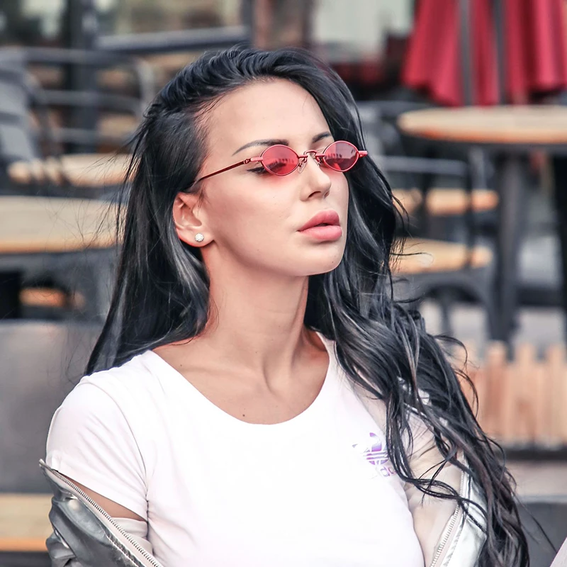 Brand Designer T fashion Sunglasses Men Retro Nail Glasses for Women Vintage Round Classic Sun Glasses Gafas Oculos
Brand Designer T fashion Sunglasses Men Retro Nail Glasses for Women Vintage Round Classic Sun Glasses Gafas Oculos