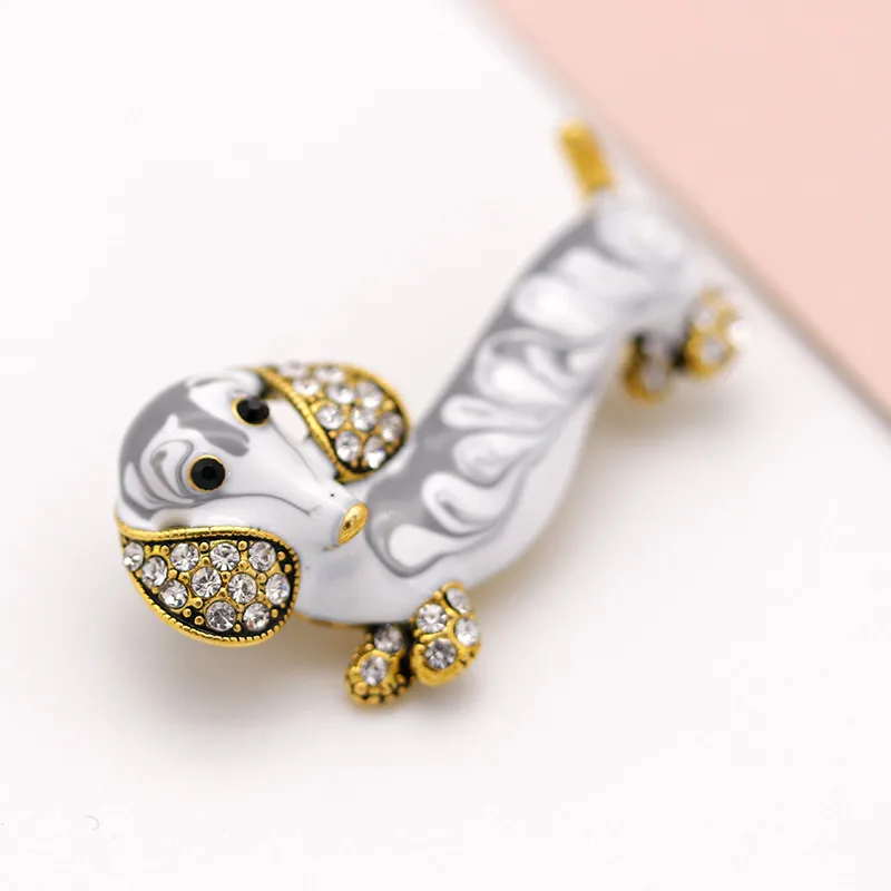 ALLYES Cute Dachshund Dog Brooches For Women Fashion Metal Crystal Enamel Animal Brooch Jewelry 22