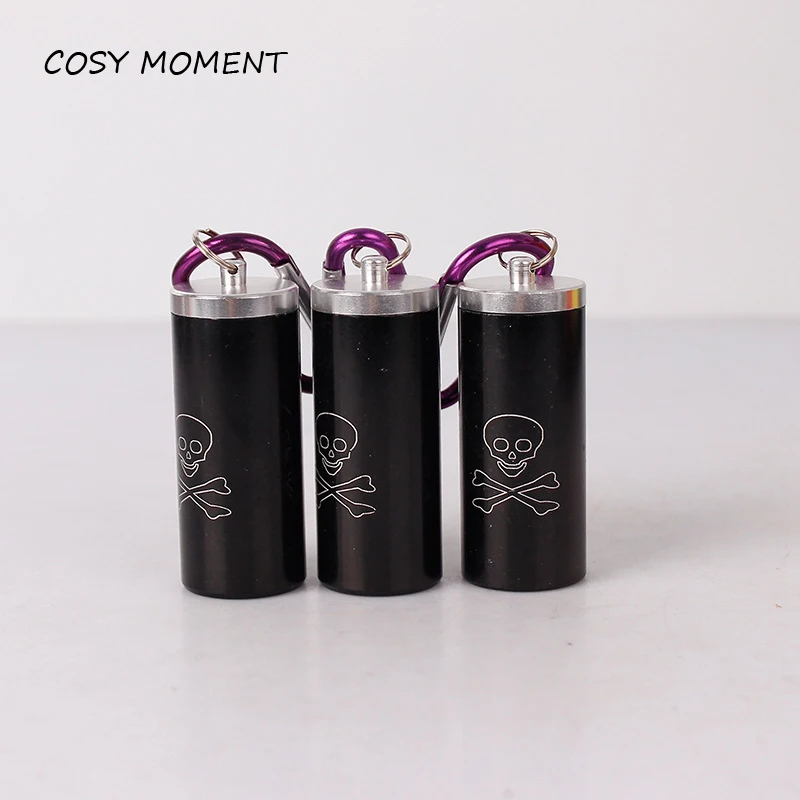 COSY MOMENT Portable Pocket Vehicle Ashtray With Keychain Mini Alloy Car Ashtray With Cover Outdoor Beach Ashtray cenicero YJ111
COSY MOMENT Portable Pocket Vehicle Ashtray With Keychain Mini Alloy Car Ashtray With Cover Outdoor Beach Ashtray cenicero YJ111