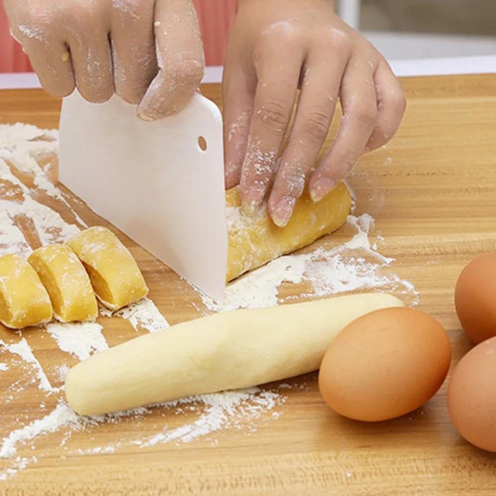 1PC Kitchen Cutter Cake Spatulas Pastry Spatulas Butter Scraper Trapezoidal Scraper Cake Tools Plastic Dough Scraper OK 0953
1PC Kitchen Cutter Cake Spatulas Pastry Spatulas Butter Scraper Trapezoidal Scraper Cake Tools Plastic Dough Scraper OK 0953