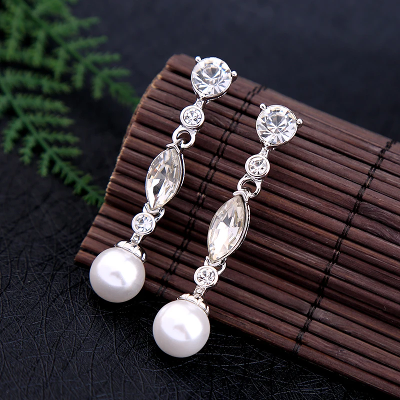 Fashion Jewelry Elegant Crystal Acrylic Pearl Pending Earrings For Bride Wedding Jewelry Brincos Piercing Long Dangle Earrings
Fashion Jewelry Elegant Crystal Acrylic Pearl Pending Earrings For Bride Wedding Jewelry Brincos Piercing Long Dangle Earrings