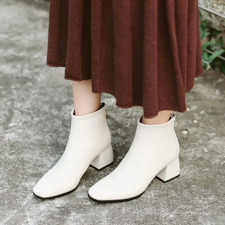 Big Size 9 10 11 12 Square Head Pure Salt Zipper Metal Button Shoes with Round Stitches
Big Size 9 10 11 12 Square Head Pure Salt Zipper Metal Button Shoes with Round Stitches