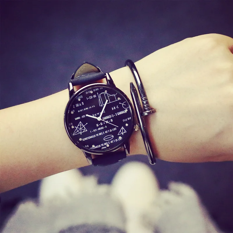 Harajuku style retro personality tide fashion watch men women quartz clock 2017 BGG creative lover wristwatch leather band hours
Harajuku style retro personality tide fashion watch men women quartz clock 2017 BGG creative lover wristwatch leather band hours