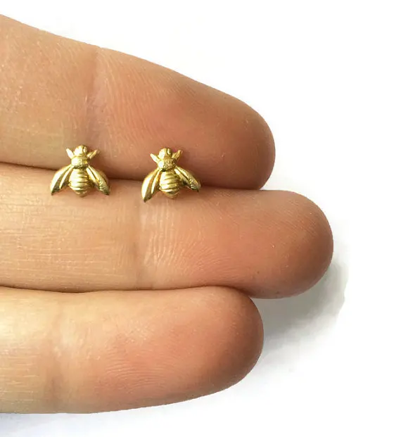 30Pair Honey Bee Earrings Tiny Honeybee Stud Earrings Woodland Insect fly bird honey Bumble Bee Stud Earrings
30Pair Honey Bee Earrings Tiny Honeybee Stud Earrings Woodland Insect fly bird honey Bumble Bee Stud Earrings