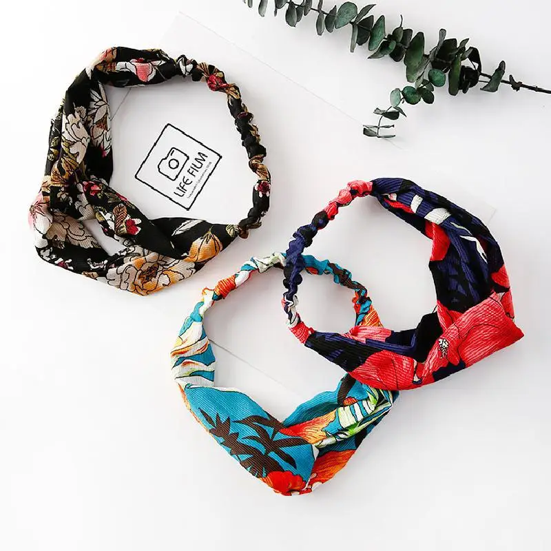Women Spring Summer Headband Vintage Cross Knot Elastic Hair Bands Soft Solid Flowers Girls Hairband Hair Accessories
Women Spring Summer Headband Vintage Cross Knot Elastic Hair Bands Soft Solid Flowers Girls Hairband Hair Accessories