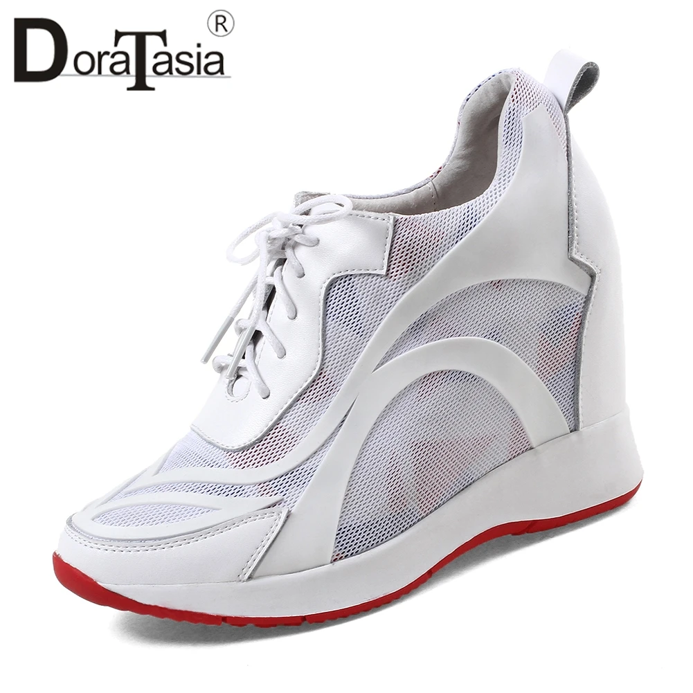 DORATASIA Large Size 32-40 Fashion Quality lace-up Sneakers Women Genuine Leather Autumn 2020 Girl Shoes Woman Height Increasing
DORATASIA Large Size 32-40 Fashion Quality lace-up Sneakers Women Genuine Leather Autumn 2020 Girl Shoes Woman Height Increasing