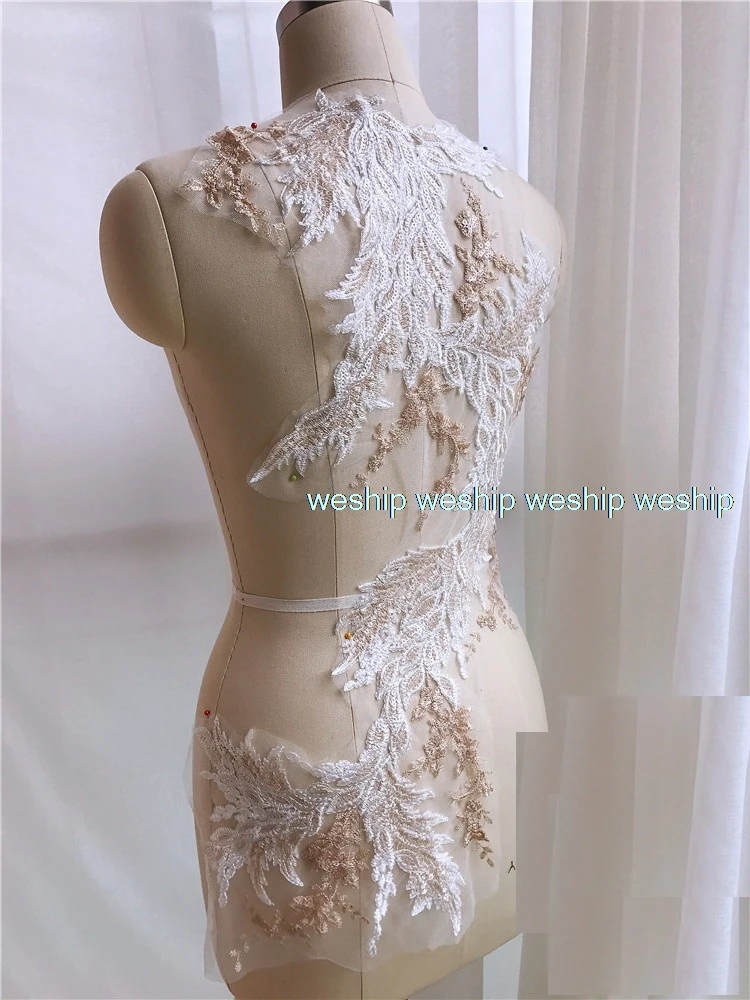 white 3D Lace embroidery patches Sequins LACE decals flower Applique for DIY Wedding dress size:38 * 63cm
white 3D Lace embroidery patches Sequins LACE decals flower Applique for DIY Wedding dress size:38 * 63cm