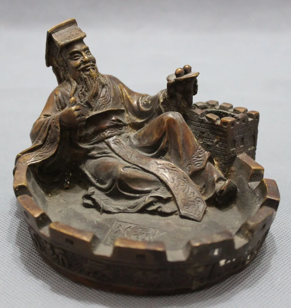 Folk China Bronze Collect Carved Recumbent Old Man On Grest Wall Statue Ashtray
Folk China Bronze Collect Carved Recumbent Old Man On Grest Wall Statue Ashtray
