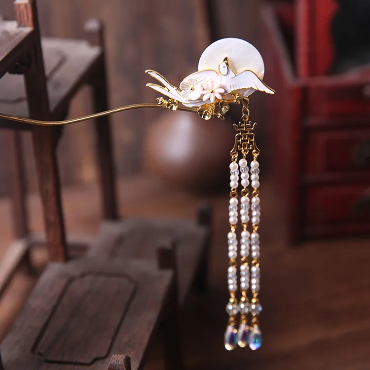 Chinese style Hanfu hairpin hair tiara classical retro scorpion daily small fresh tassel step rock antique accessories
Chinese style Hanfu hairpin hair tiara classical retro scorpion daily small fresh tassel step rock antique accessories