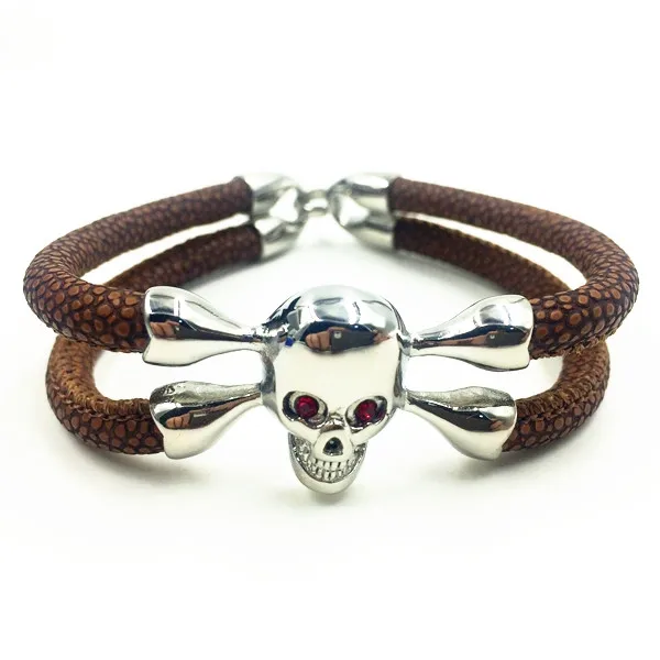 Exclusive hook buckles 2 layers design Exotic handmade North Skull stingray bracelet
Exclusive hook buckles 2 layers design Exotic handmade North Skull stingray bracelet