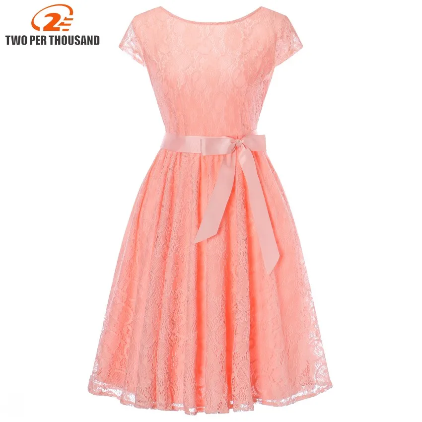 2018 Robe Femme Vintage Floral Lace Dress Women Elegant Short Sleeve 50s 60s Retro Style Rockabilly Swing Wedding Party Dress
2018 Robe Femme Vintage Floral Lace Dress Women Elegant Short Sleeve 50s 60s Retro Style Rockabilly Swing Wedding Party Dress
