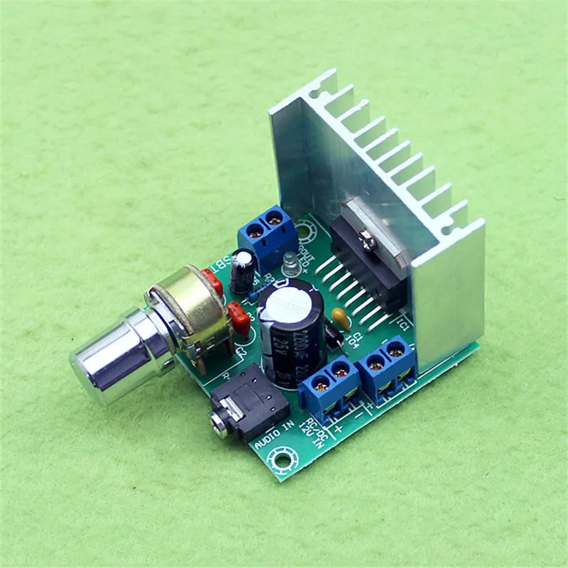 TDA7297 power amplifier board digital power amplifier board dual channel noise free 12V finished power amplifier board
TDA7297 power amplifier board digital power amplifier board dual channel noise free 12V finished power amplifier board