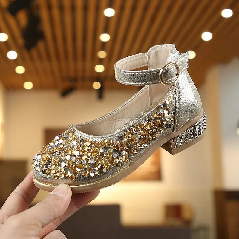 2019 new style kids little girls summer sandals kids casual footwear girls dress shoes dancing girl shoes
2019 new style kids little girls summer sandals kids casual footwear girls dress shoes dancing girl shoes