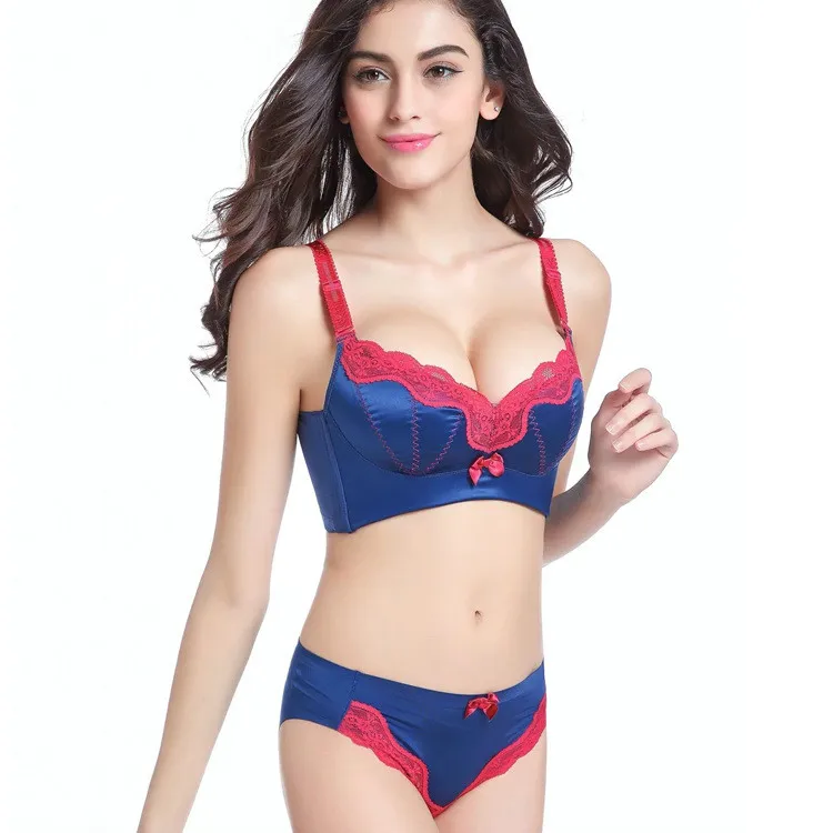 Lolita retro satin silk lace underwear set wireless Push up bra set women lingerie sexy small breasted women
Lolita retro satin silk lace underwear set wireless Push up bra set women lingerie sexy small breasted women