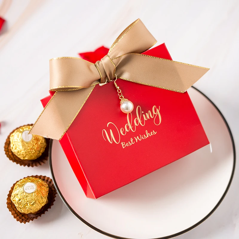 50pcs lot Red Engagement Bridal shower chocolate party favours package wedding personalized favor box Candy boxes for guests
50pcs lot Red Engagement Bridal shower chocolate party favours package wedding personalized favor box Candy boxes for guests