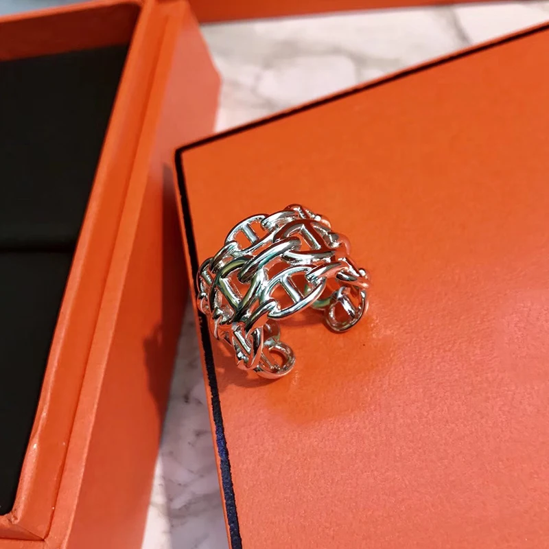 Brand Pure 925 Sterling Silver Ring For Women Steam Punk Lock Rings Circle H Rings Wedding Jewelry Fashion Party Rings
Brand Pure 925 Sterling Silver Ring For Women Steam Punk Lock Rings Circle H Rings Wedding Jewelry Fashion Party Rings