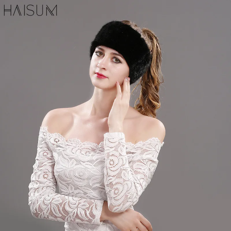 Autumn and winter new Korean version of imported mink fur woven fur neck female mink velvet scarf headset neck cove MZ92
Autumn and winter new Korean version of imported mink fur woven fur neck female mink velvet scarf headset neck cove MZ92