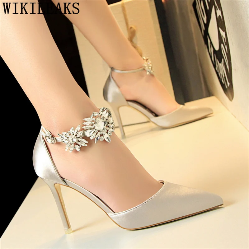 wedding shoes pumps women shoes high heels women rhinestone heels luxury shoes women designers black heels crystal shoes woman
wedding shoes pumps women shoes high heels women rhinestone heels luxury shoes women designers black heels crystal shoes woman