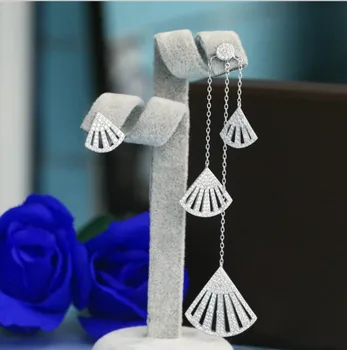 Europe long section asymmetric tassel earrings crystal from the crystal from Swarovskis temperament fan-shaped allergy
Europe long section asymmetric tassel earrings crystal from the crystal from Swarovskis temperament fan-shaped allergy